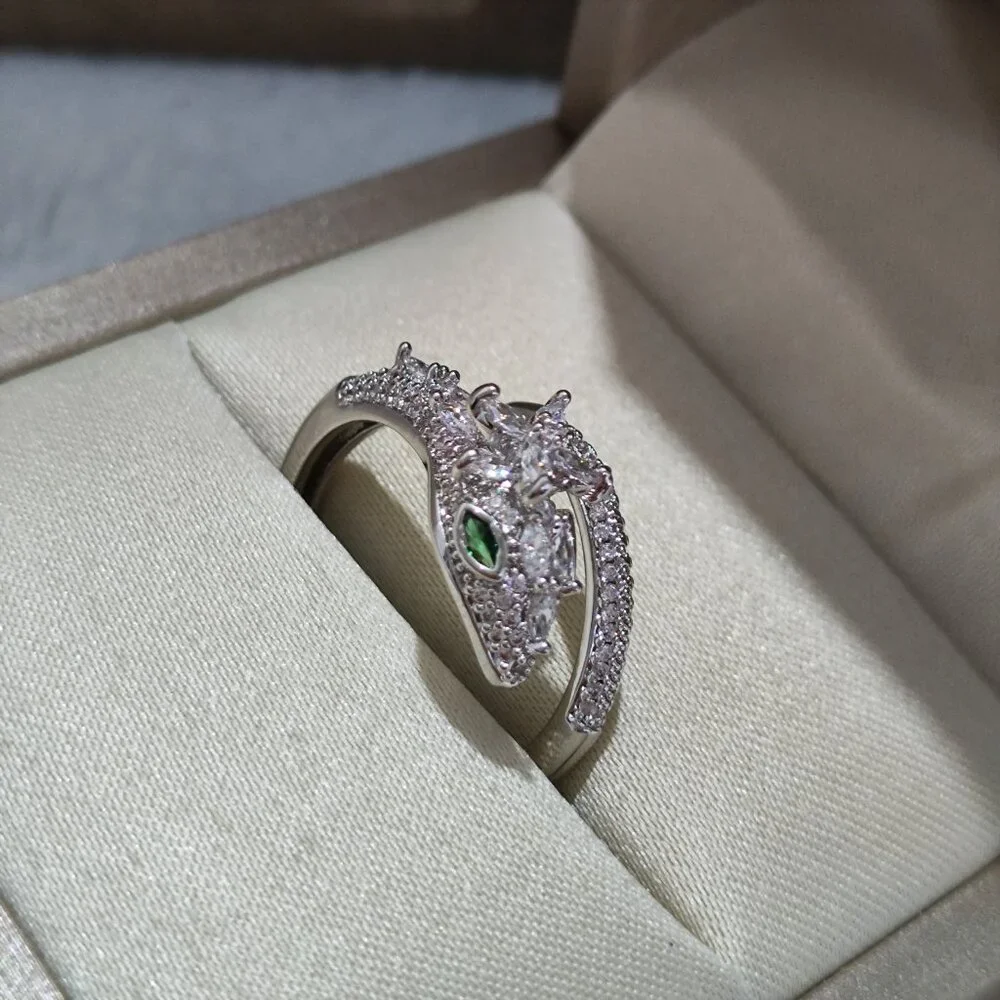 Bvlgari Serpenti Series Emerald Eye Diamond Snake Ring - Picture 3 of 11